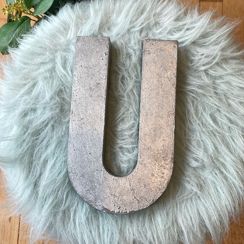 Anthropologie metal decor